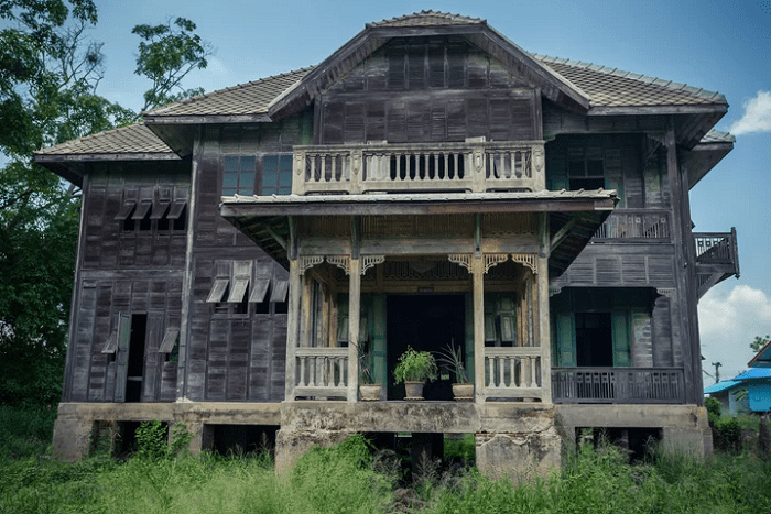 McKamey Manor