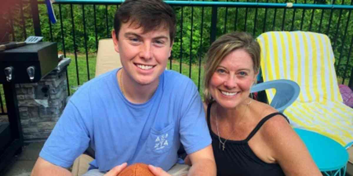 Hunter Awtrey and a woman